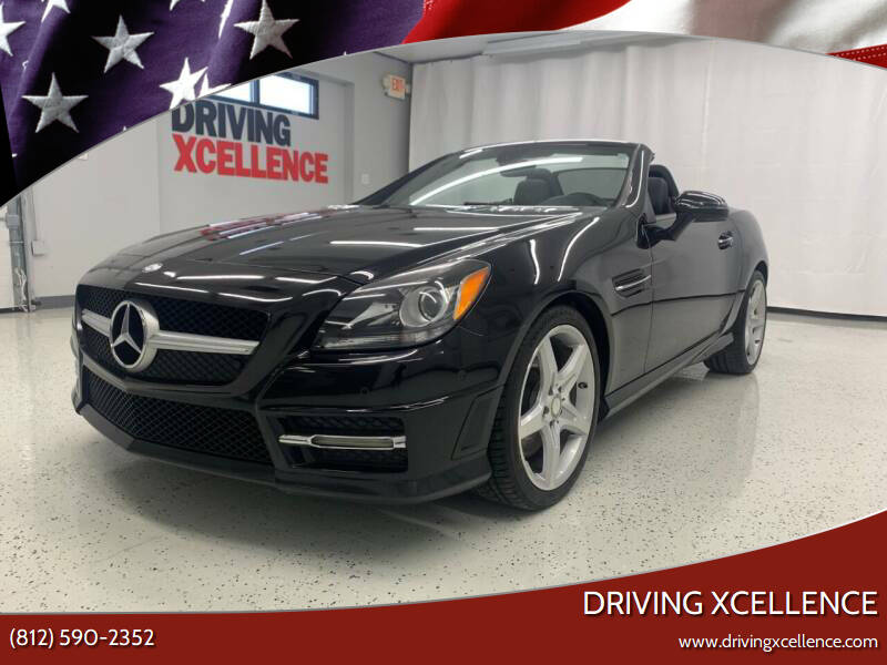 2013 Mercedes-Benz SLK for sale at Driving Xcellence in Jeffersonville IN