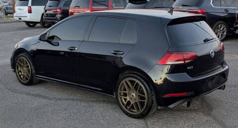 2018 Volkswagen Golf GTI S