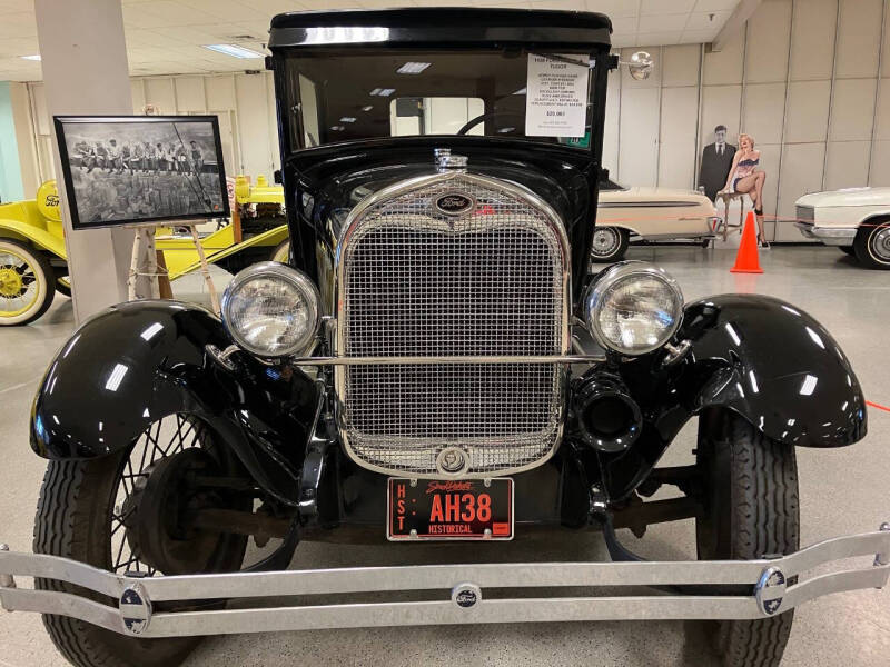 1928 Ford MODEL A TUDOR
