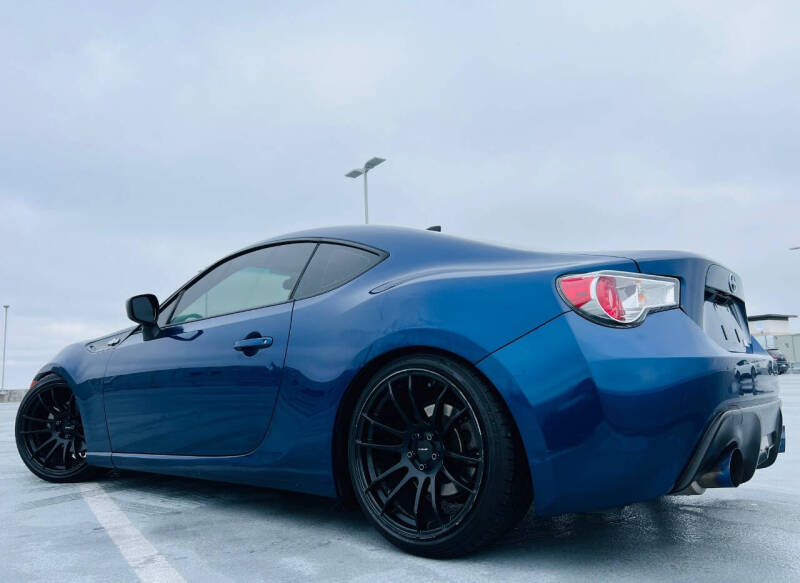 2015 Scion FR-S Base photo 5