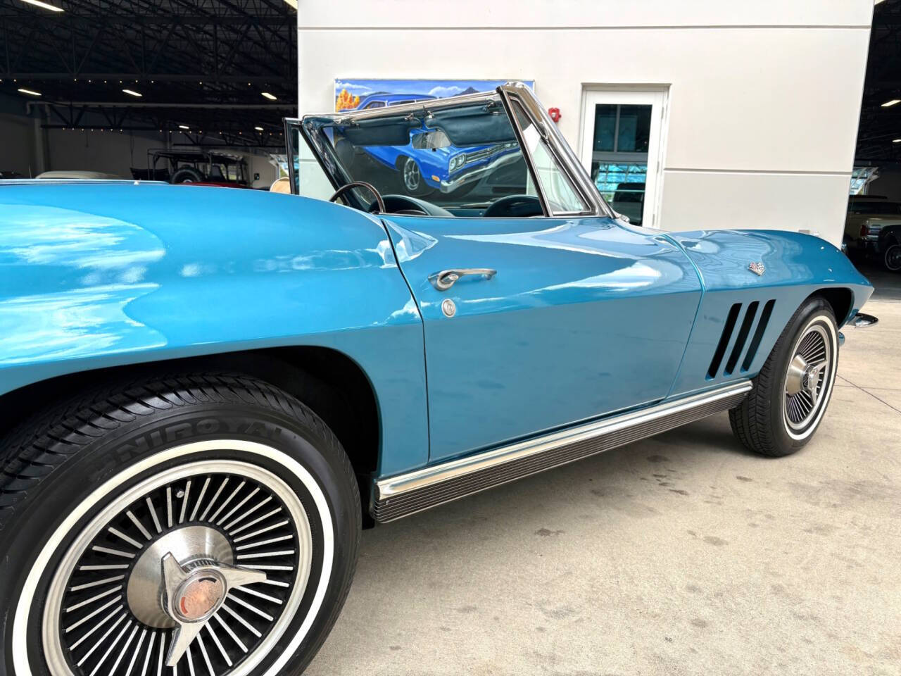 1966 Chevrolet Corvette 18