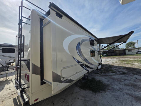 2020 Thor Motor Coach Freedom Elite