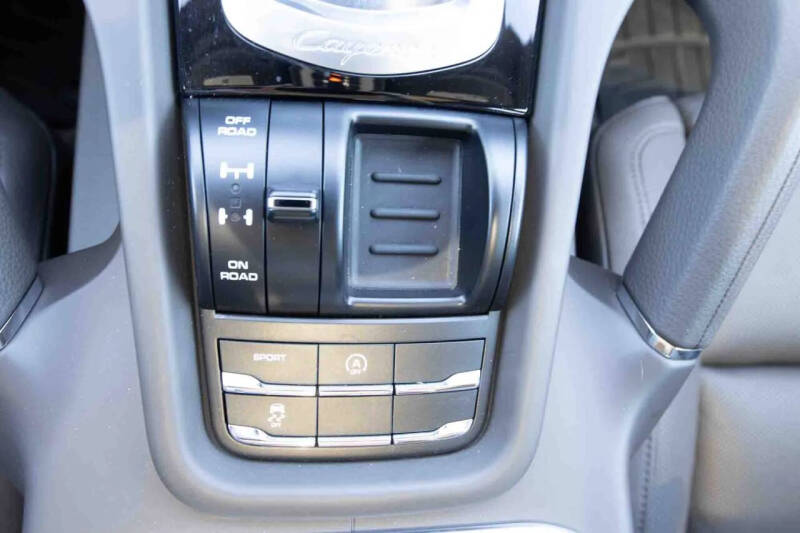 2017 Porsche Cayenne