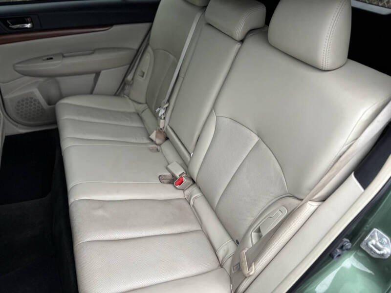 2013 Subaru Outback 2.5i Limited