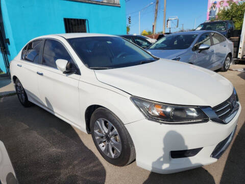 2015 Honda Accord for sale at Auto Tempt  Leasing Inc in Miami FL