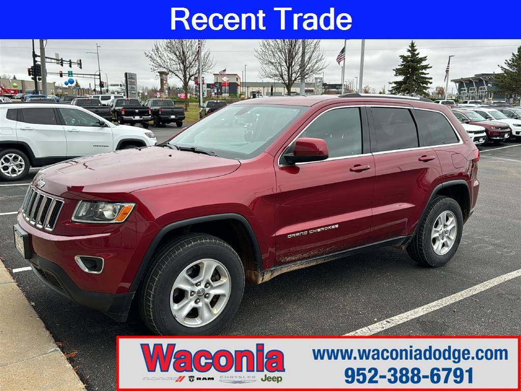 2015 Jeep Grand Cherokee for sale at Victoria Auto Sales in Victoria, MN