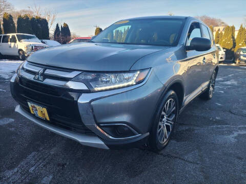 2018 Mitsubishi Outlander ES