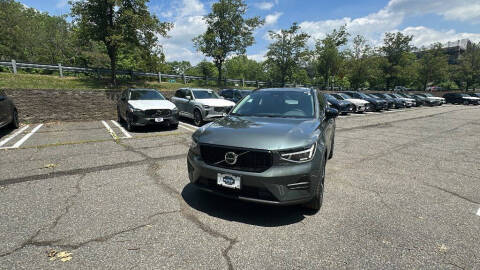 2026 Volvo XC40 B5 Core