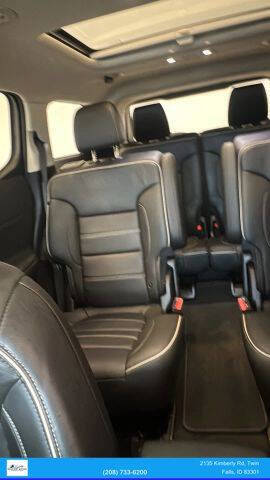 2021 GMC Acadia Denali