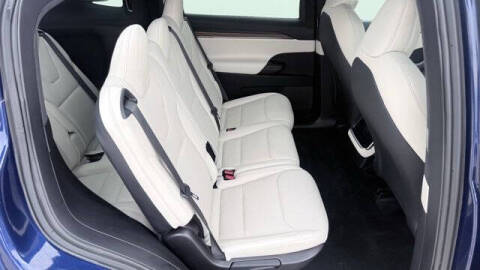 2023 Tesla Model X Standard Range