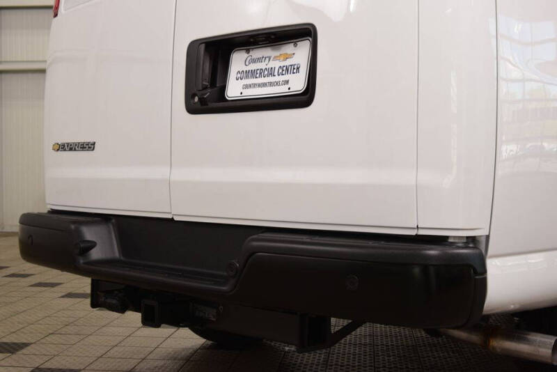 2026 Chevrolet Express 2500