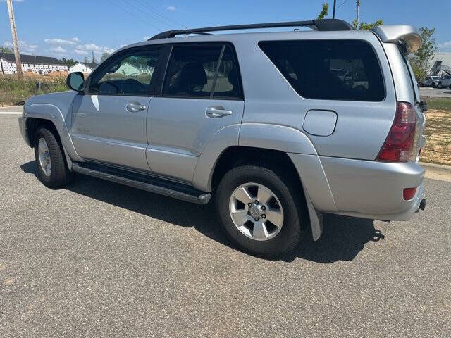 2004 Toyota 4Runner SR5