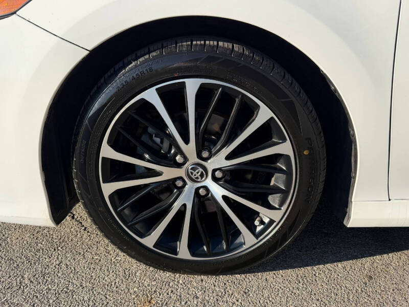 2018 Toyota Camry LE