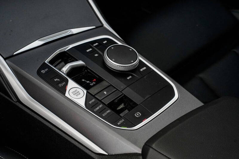 2025 BMW 2 Series 230i xDrive