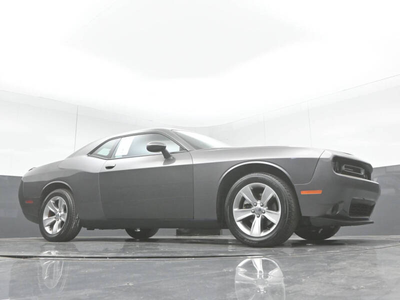 2021 Dodge Challenger SXT