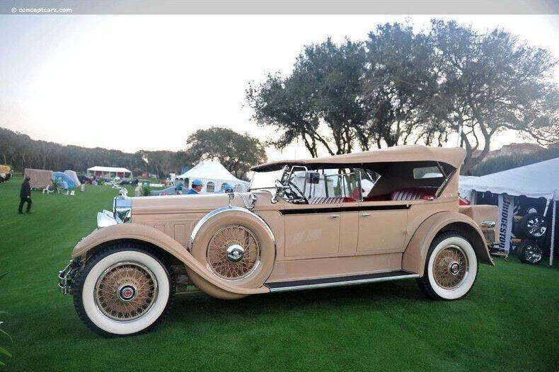 1929 Packard 640