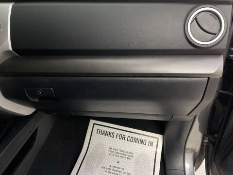 2018 Toyota Tundra SR5