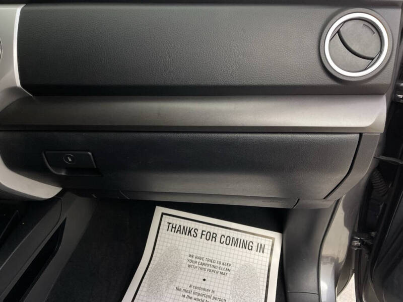 2018 Toyota Tundra SR5