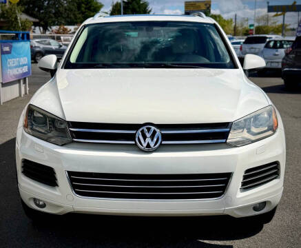 2011 Volkswagen Touareg TDI Lux