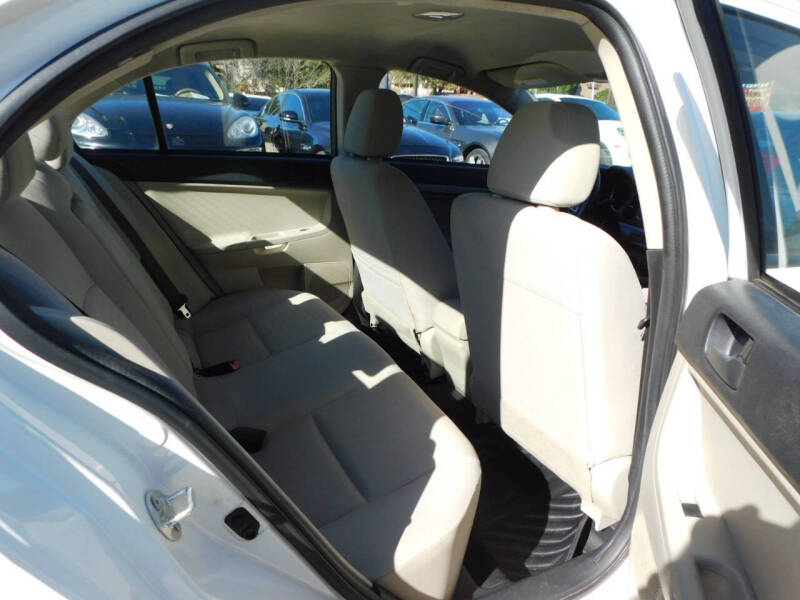 2013 Mitsubishi Lancer ES