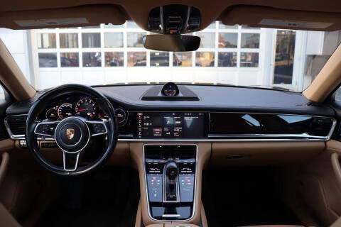 2018 Porsche Panamera 4 Sport Turismo