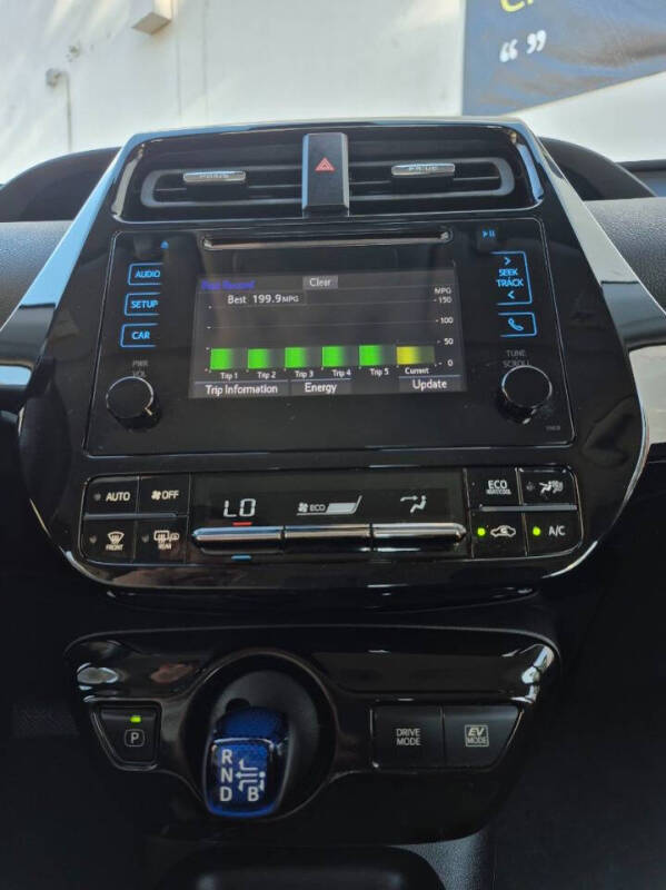 2017 Toyota Prius Two