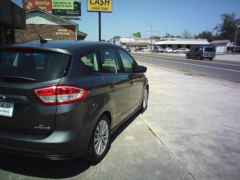 2017 Ford C-MAX Hybrid SE