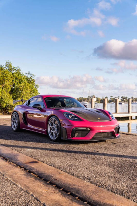 2024 Porsche 718 Cayman GT4 RS