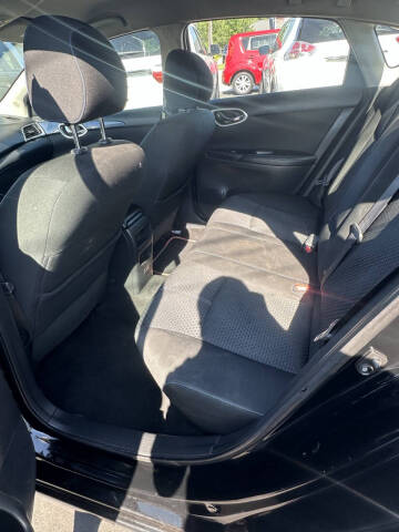 2018 Nissan Sentra SR