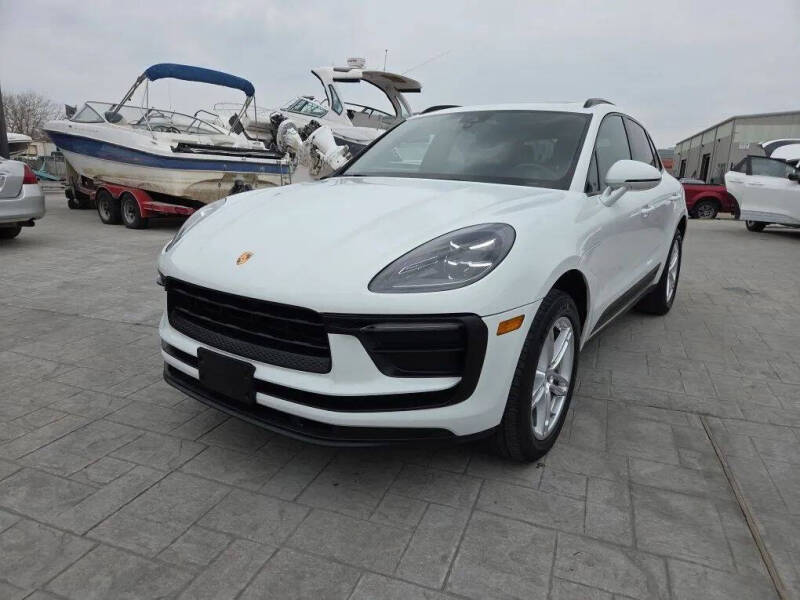 2022 Porsche Macan