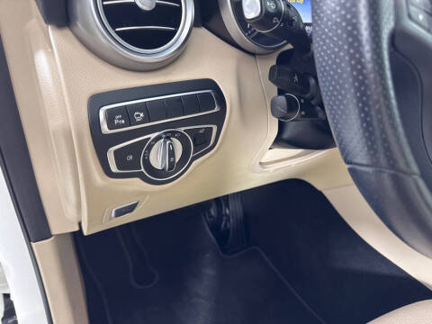 2018 Mercedes-Benz GLC GLC 300