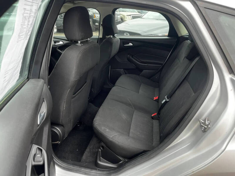 2017 Ford Focus SE