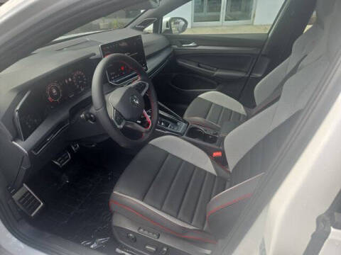 2025 Volkswagen Golf GTI Autobahn