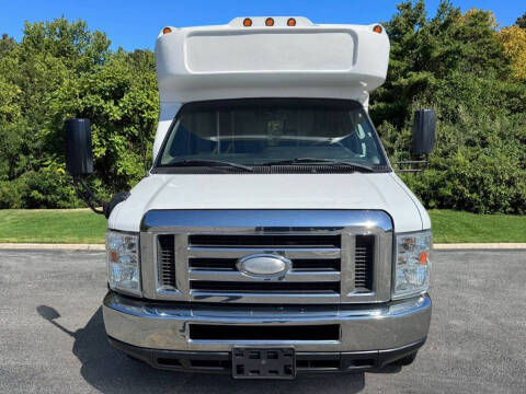 2014 Ford E-350