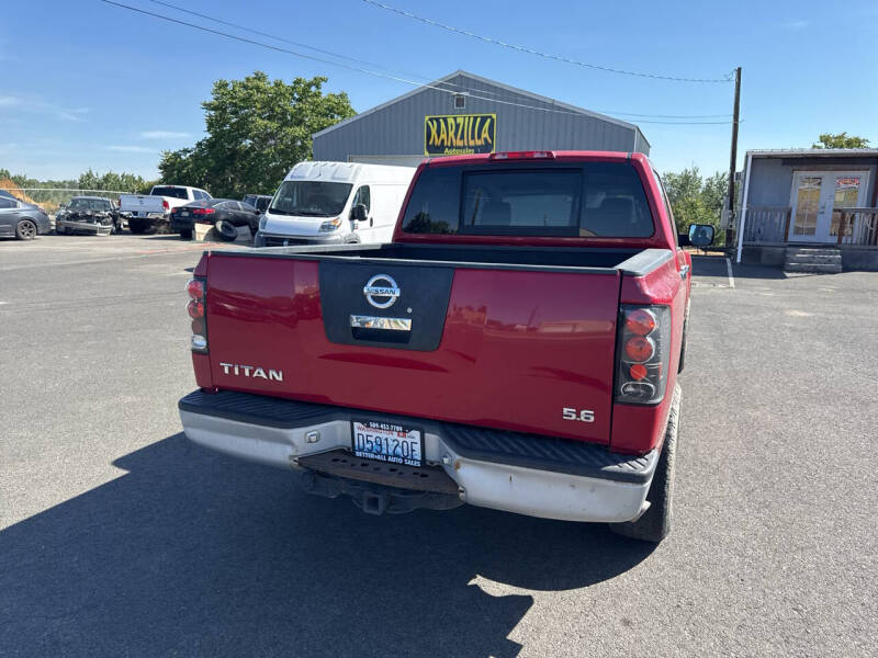 2006 Nissan Titan LE