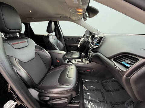 2022 Jeep Cherokee Trailhawk
