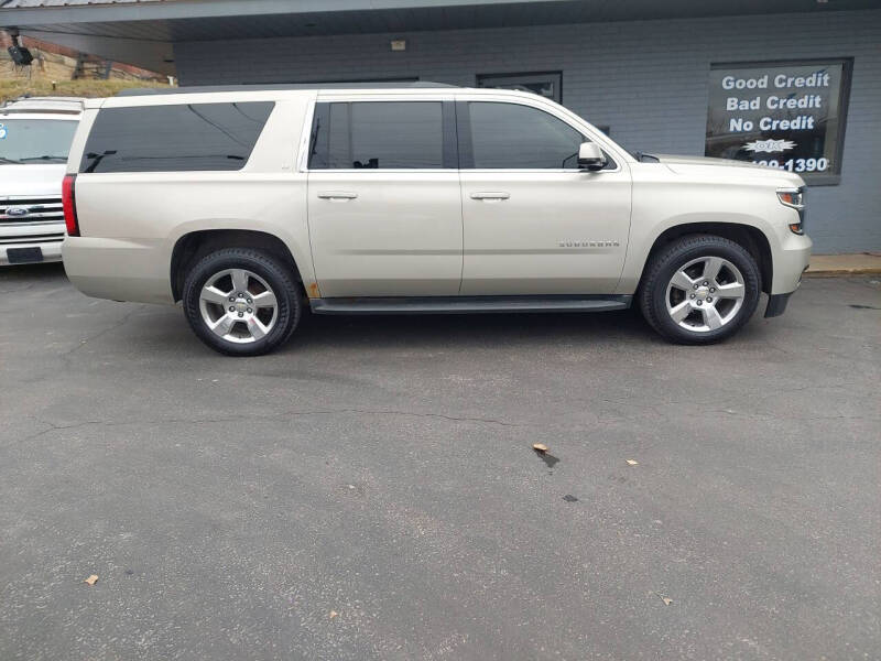 2016 Chevrolet Suburban for sale at Auto Credit Connection LLC in Uniontown PA