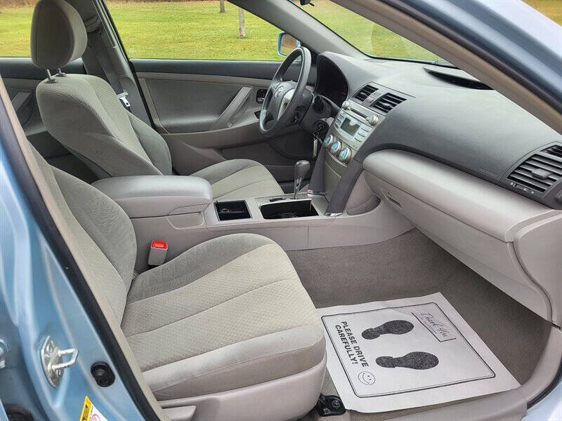 2009 Toyota Camry LE