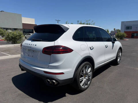 2017 Porsche Cayenne S