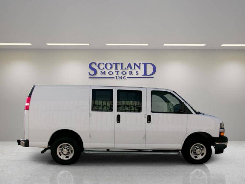 2024 Chevrolet Express 2500