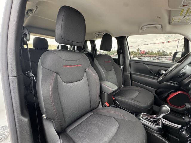 2023 Jeep Renegade Trailhawk