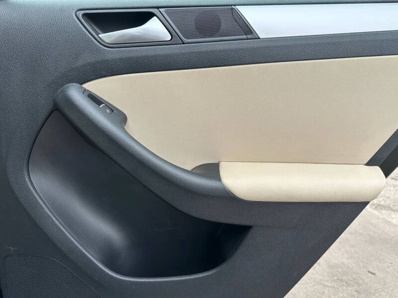 2014 Volkswagen Jetta