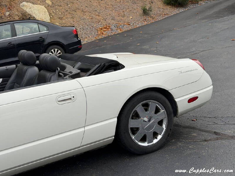 2002 Ford Thunderbird Deluxe