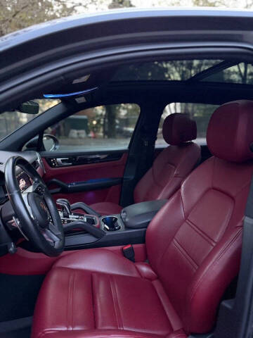 2020 Porsche Cayenne