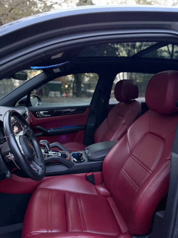 2020 Porsche Cayenne