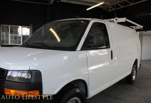 2023 GMC Savana 2500