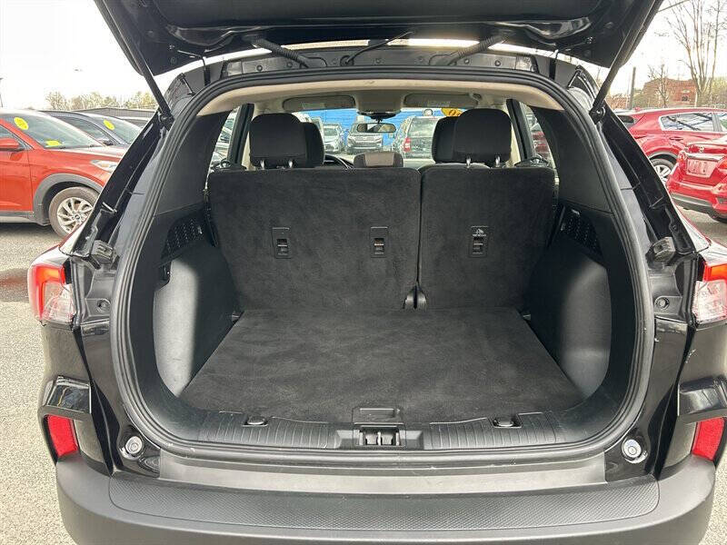 2020 Ford Escape S