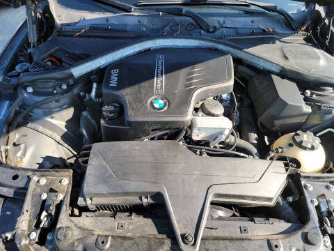 2014 BMW 3 Series 320i