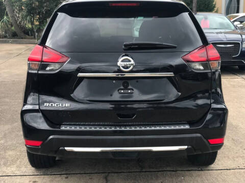 2018 Nissan Rogue S
