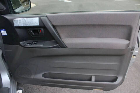2000 Mitsubishi Pajero